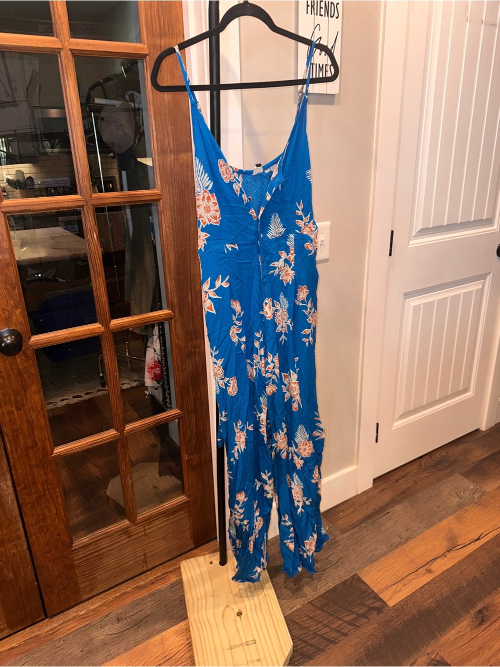 Roxy Size Medium Blue Floral Spaghetti-Strap Jumpsuit - Picture 2 of 9